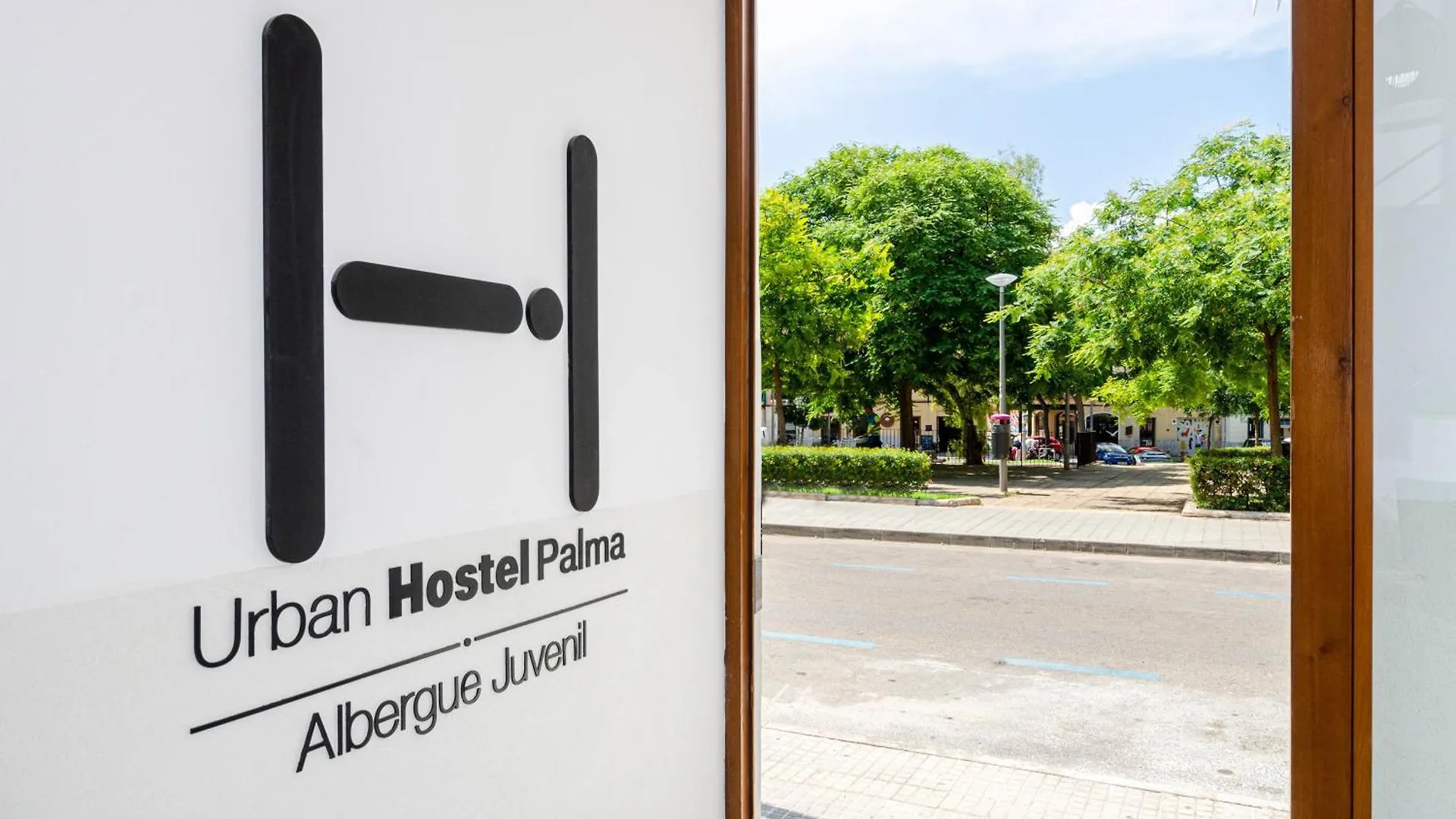 Urban Hostel Palma - Albergue Juvenil - Youth Hostel