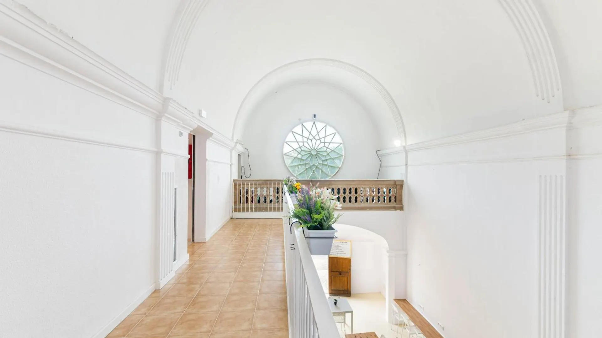Urban Hostel Palma - Albergue Juvenil - Youth Hostel Spagna