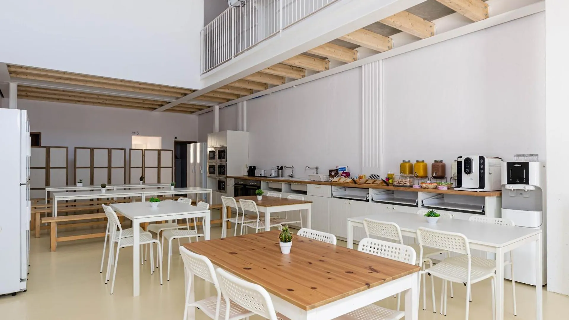 Urban Hostel Palma - Albergue Juvenil - Youth Hostel 2*, Palma de Mallorca İspanya