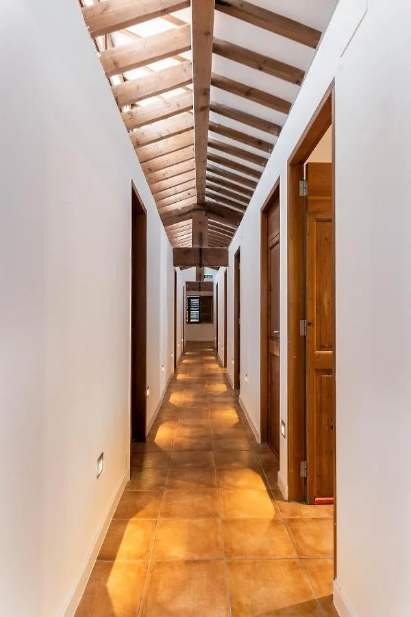 Urban Hostel Palma - Albergue Juvenil - Youth Hostel