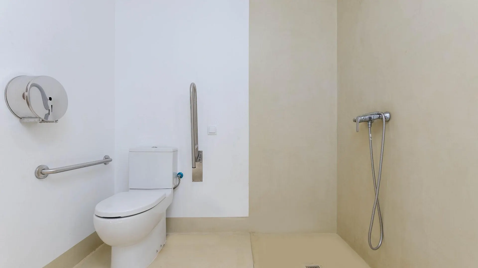 Urban Hostel Palma - Albergue Juvenil - Youth Hostel