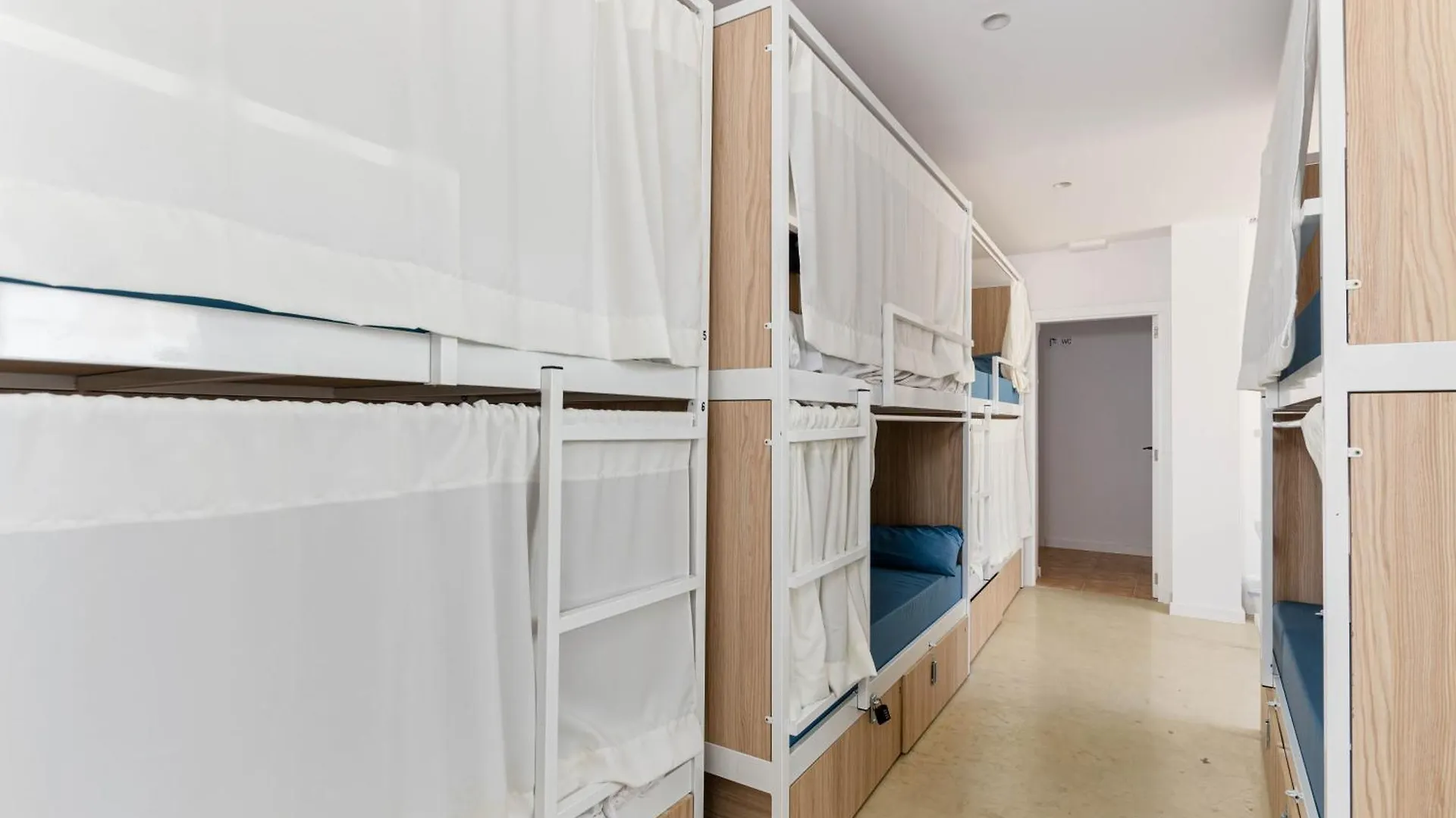 Urban Hostel Palma - Albergue Juvenil - Youth Hostel 0*, ميورقة إسبانيا