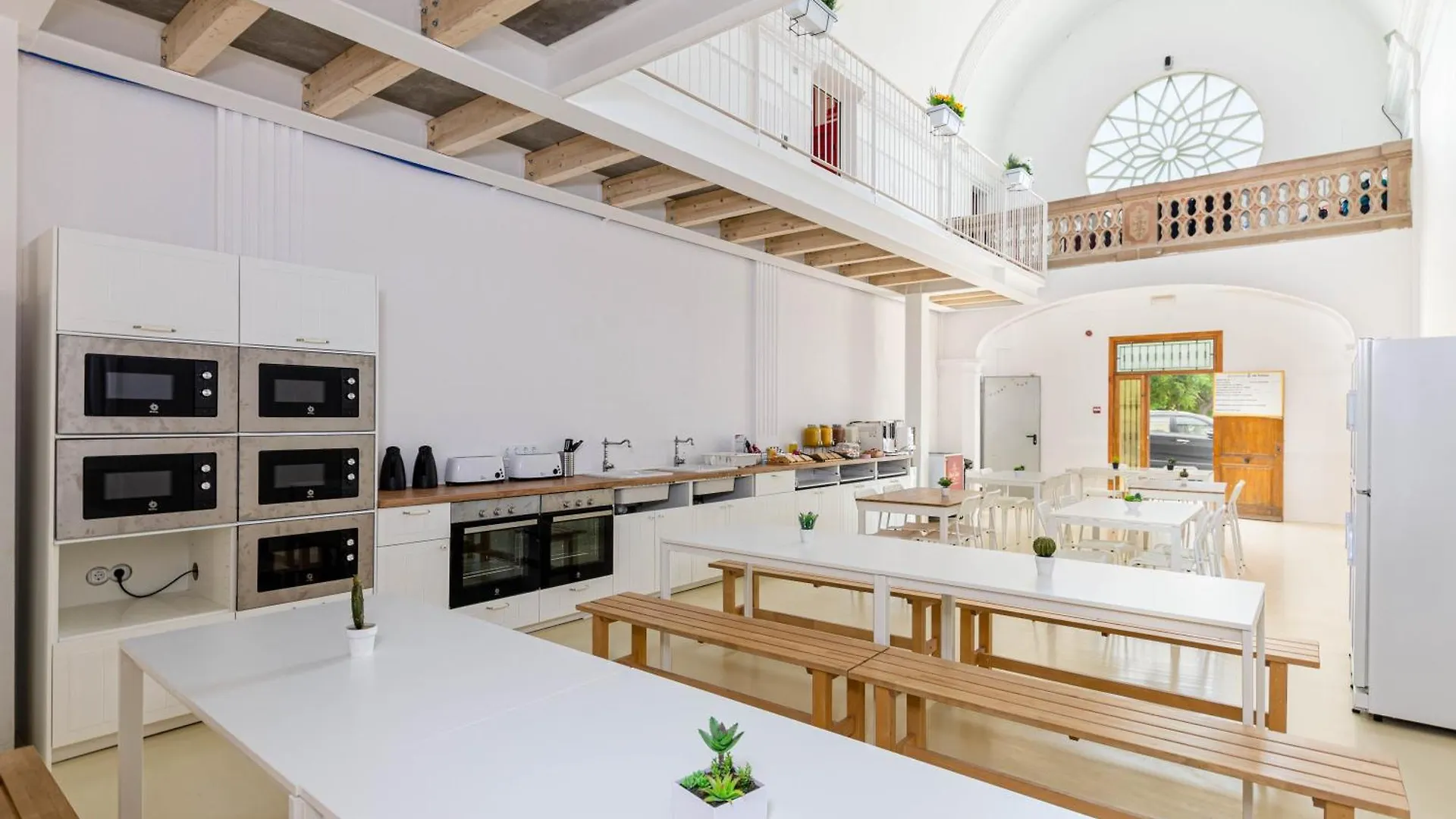 Urban Hostel Palma - Albergue Juvenil - Youth Hostel 0*, ميورقة