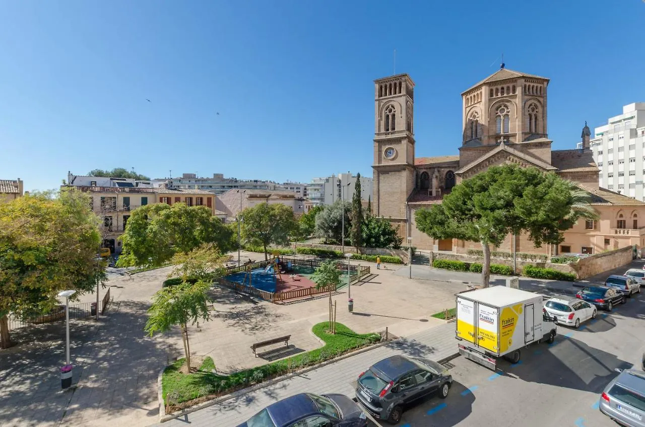 Urban Hostel Palma - Albergue Juvenil - Youth Hostel Espanha